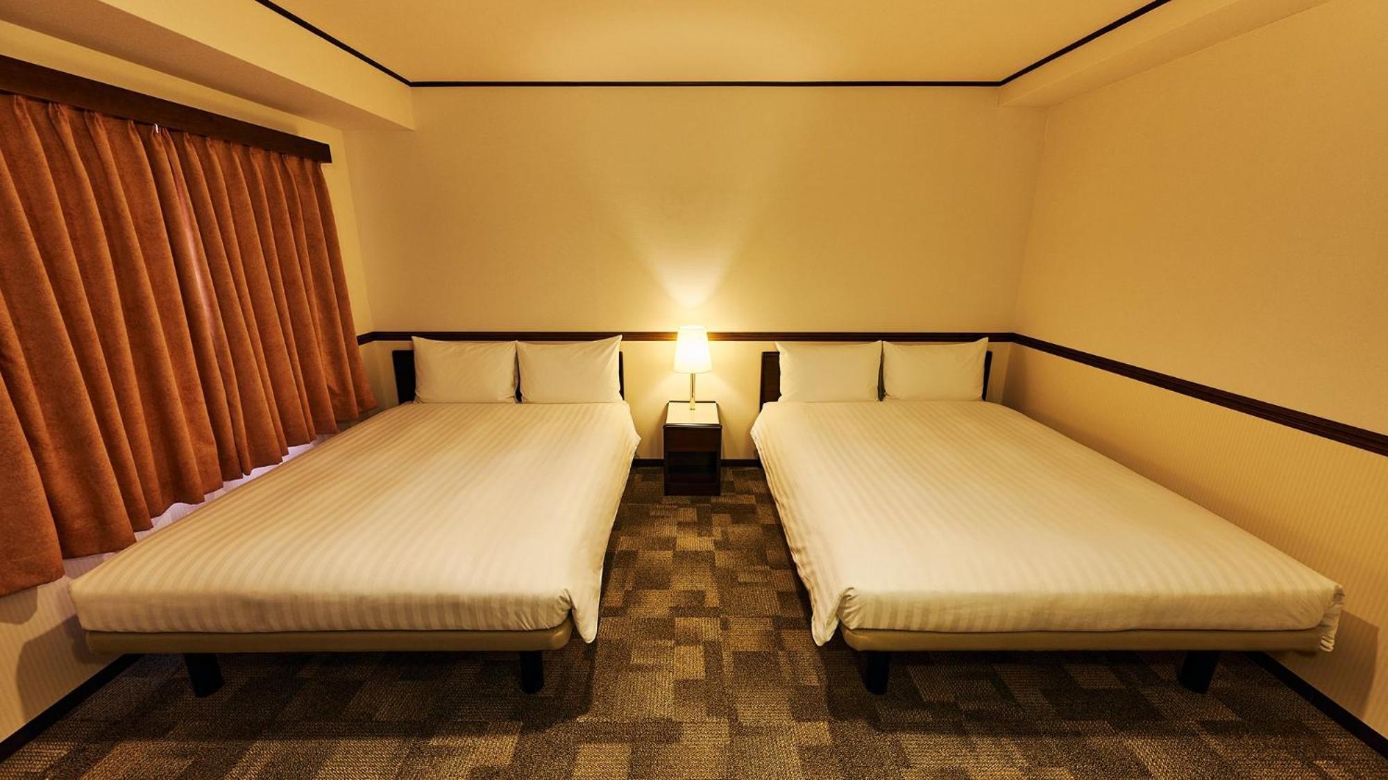 Toyoko Inn Osaka Itami Airport Toyonaka Habitación foto